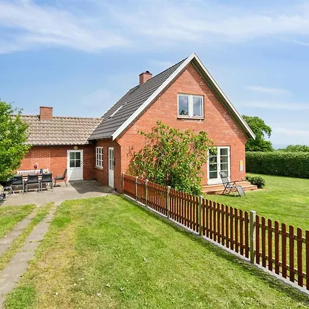 Hildulf - 1km From The Sea By Interhome Feriehus